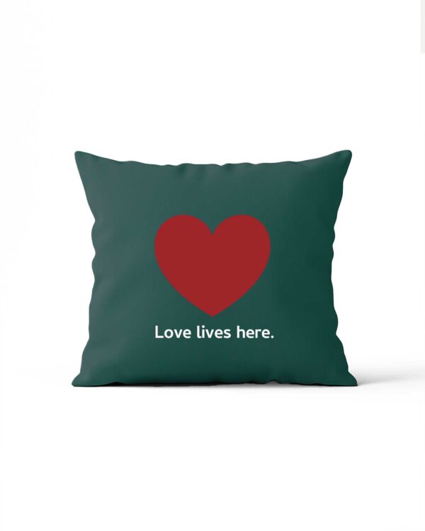 Federa LOVE LIVES HERE