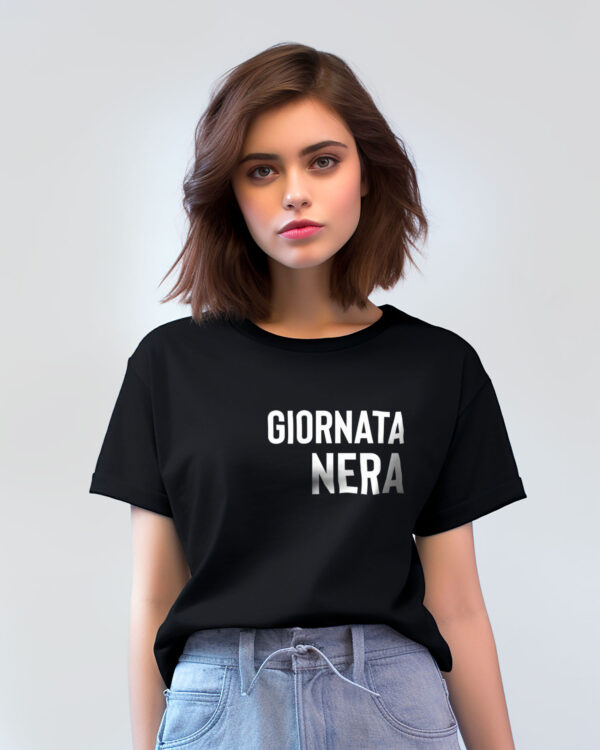 T-shirt GIORNATA NERA - immagine 4